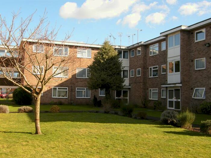 2 Bedroom Flat To Rent In Langbay Court, Walsgrave, Coventry, CV2