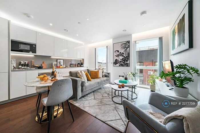 1 Bedroom Flat To Rent In Lancaster Way, London, SW11