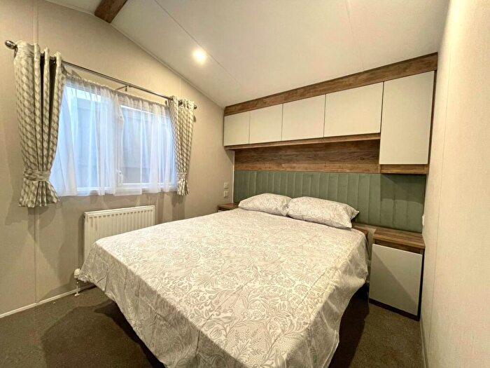 2 Bedroom Caravan For Sale In , Morecambe, LA4