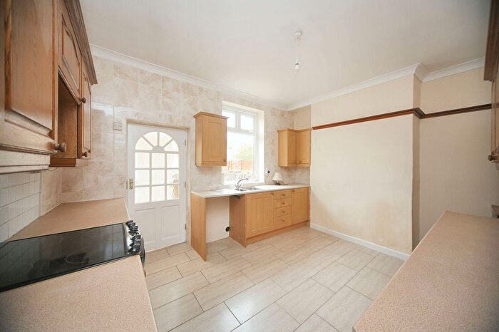 2 Bedroom End Of Terrace House For Sale In Billinge Road, Wigan, WN5