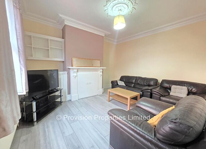 3 Bedroom Terraced House To Rent In Branksome Place, Hyde Park, Leeds, LS6