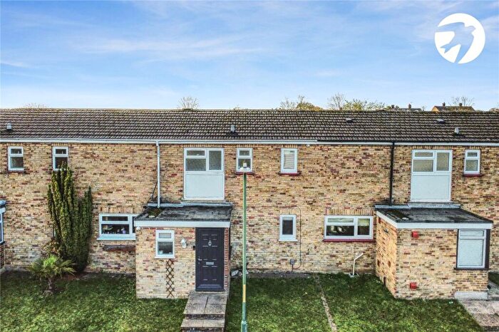 3 Bedroom Terraced House For Sale In Walnut Way, Swanley, Kent, BR8