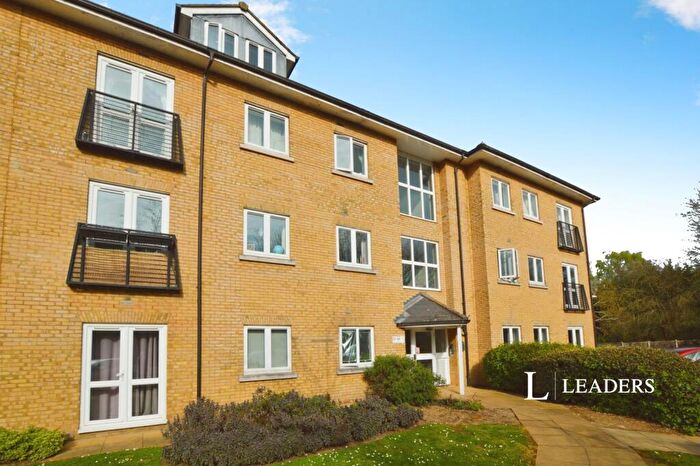2 Bedroom Flat To Rent In Bloyes Mews, Colchester, Essex, CO1