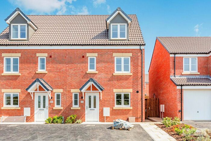 4 Bedroom House To Rent In Alva Close, Weldon, Corby, NN17