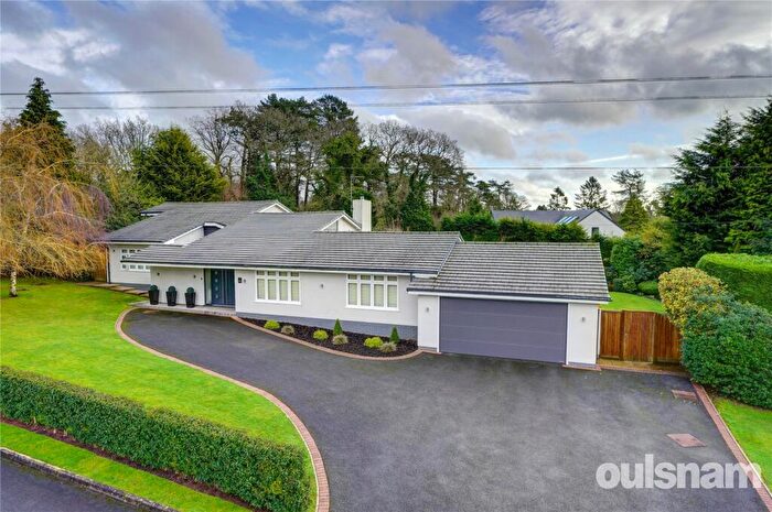 5 Bedroom Bungalow For Sale In Blakesfield Drive, Barnt Green, Birmingham, Worcestershire, B45