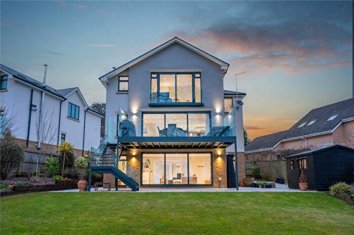 5 Bedroom Detached House For Sale In Park Homer Drive, Wimborne, Dorset, BH21