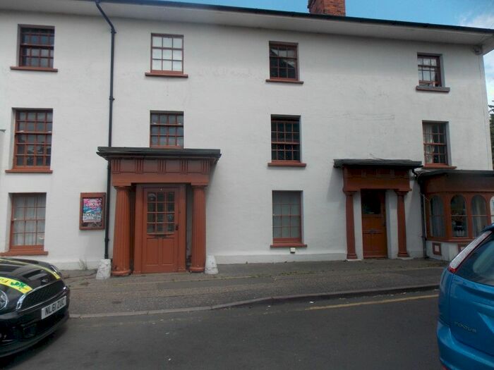 2 Bedroom Flat To Rent In St. Johns Road, Clacton-On-Sea CO15