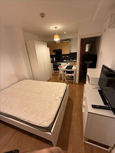 1 Bedroom Studio To Rent In The Mews, London, London, N8
