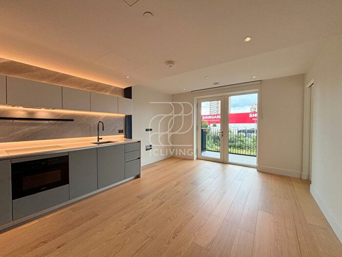 1 Bedroom Flat To Rent In Cascade Way, London, W12