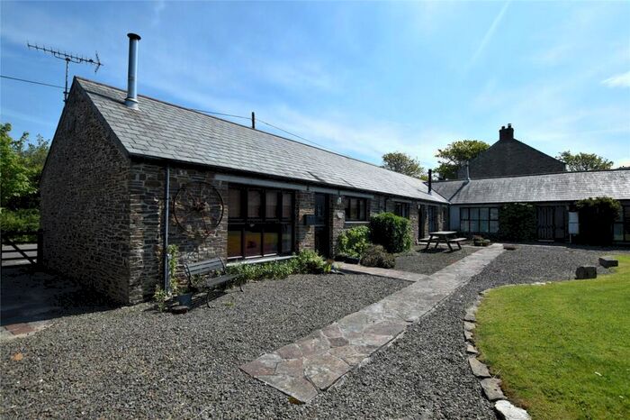 2 Bedroom End Of Terrace House For Sale In Bude, Cornwall, EX23