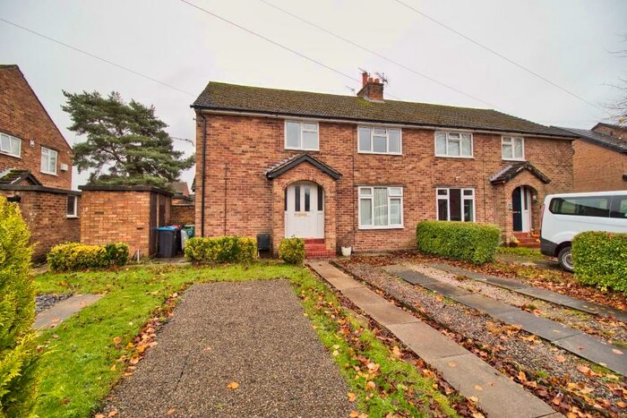 2 Bedroom Apartment To Rent In Manor Road, CW8