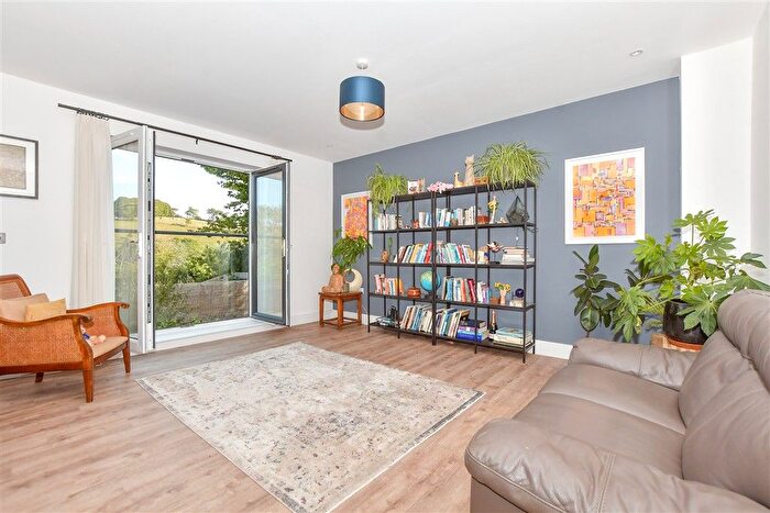 4 Bedroom Semi-detached House For Sale In St. Mary's Rise, Lydden, Dover, Kent, CT15
