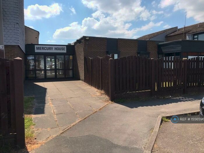 1 Bedroom Flat To Rent In Cumberland Close, Bircotes, Doncaster, DN11