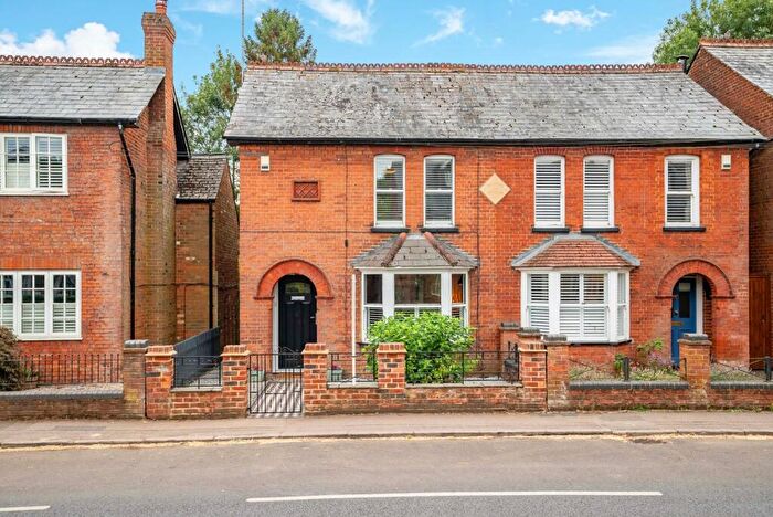 3 Bedroom Semi-Detached House For Sale In High Street, Kimpton, Hitchin, Hertfordshire, SG4