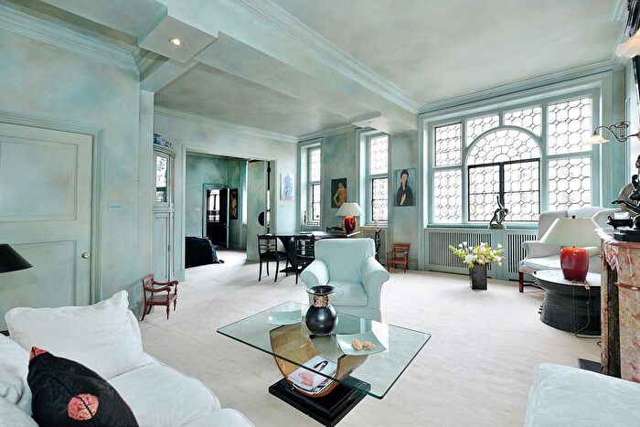 1 Bedroom Flat To Rent In Queens Gate, London, SW7