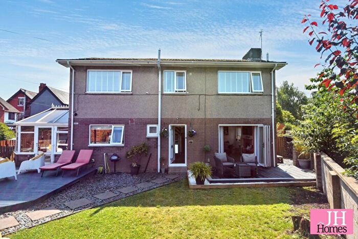 3 Bedroom Semi-Detached House For Sale In Wheatclose Road, Barrow-in-Furness, Cumbria, LA14