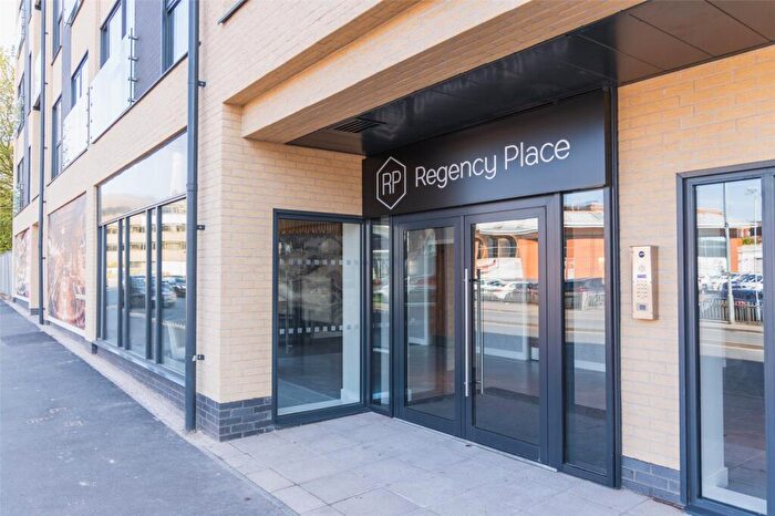 2 Bedroom Apartment To Rent In Parade, Birmingham, West Midlands, B1