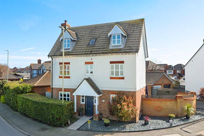 4 Bedroom Detached House For Sale In Sanderling Road, Herne Bay, CT6