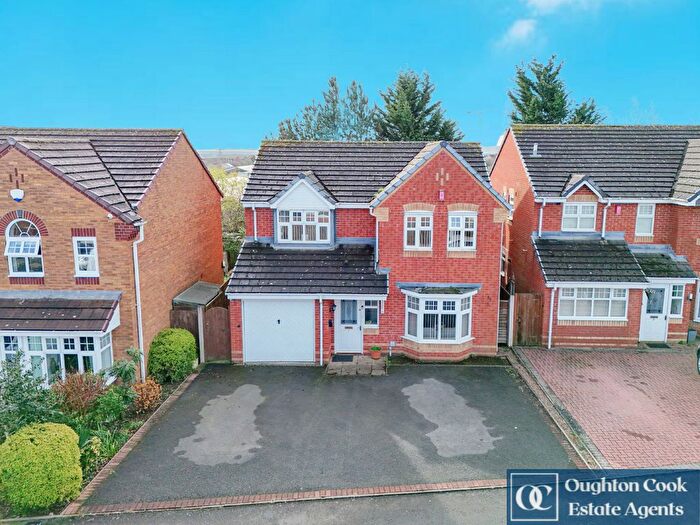 4 Bedroom Detached House For Sale In Shillingstone Drive, Nuneaton, CV10