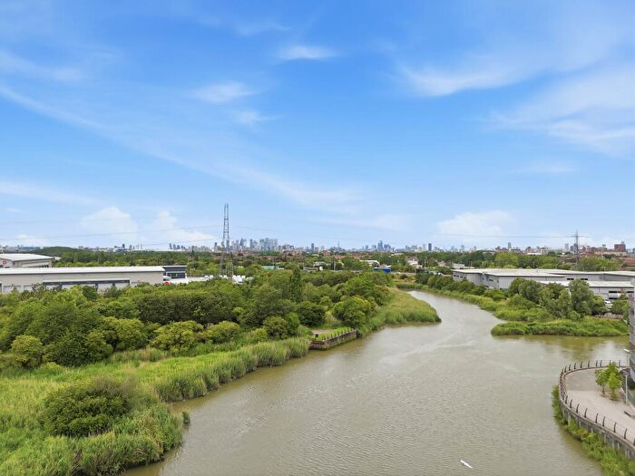 2 Bedroom Apartment For Sale In Brook Court, Spring Place, Barking, IG11