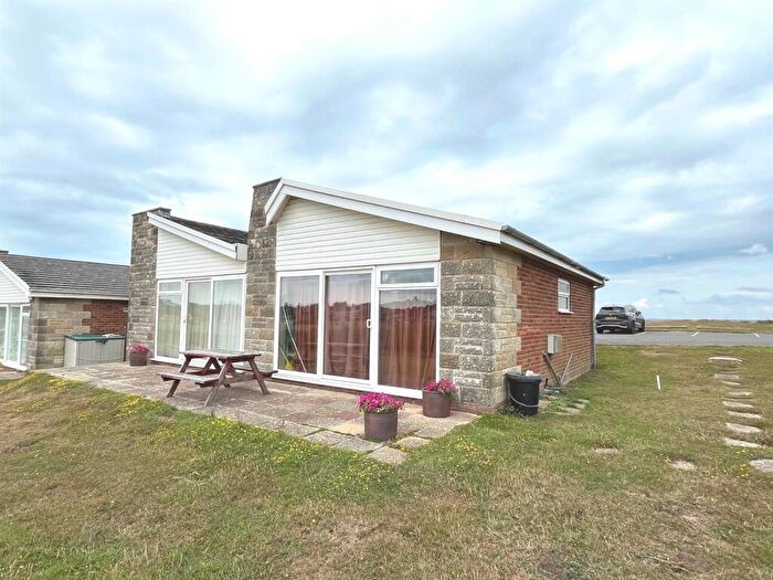2 Bedroom Semi-Detached Bungalow For Sale In Monks Lane, Freshwater, PO40