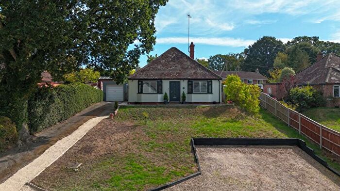 3 Bedroom Detached Bungalow For Sale In Curridge Road, Curridge, Thatcham, RG18