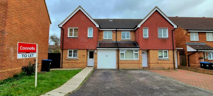 5 Bedroom Semi-Detached House To Rent In Daisy Drive, Hatfield, AL10