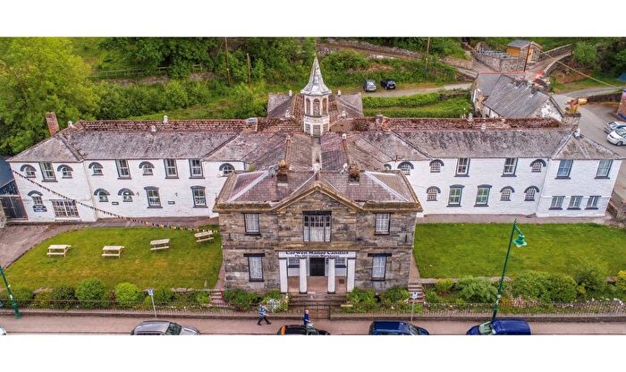 20 Bedroom Detached House For Sale In London Road, Corwen, LL21