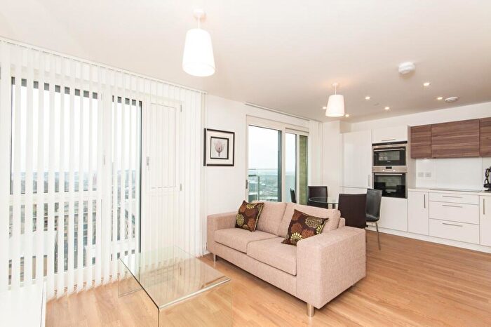 1 Bedroom Flat To Rent In Jefferson Plaza, London, E3