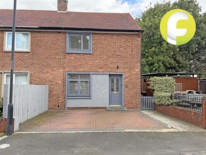 3 Bedroom Semi-Detached House For Sale In Thropton Place, North Shields, NE29
