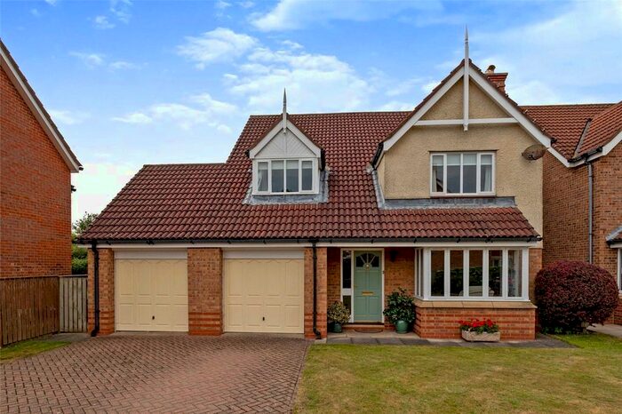 5 Bedroom Detached House For Sale In Peacocks Close, Stokesley, Middlesbrough, TS9