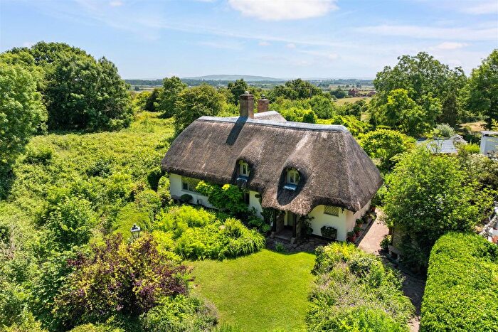 4 Bedroom Detached House For Sale In Old Hills, Callow End, WR2