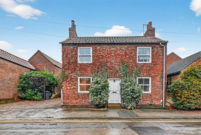 4 Bedroom Detached House For Sale In Front Street, Naburn, York, YO19