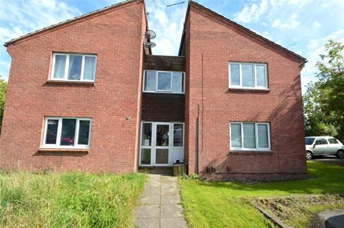 1 Bedroom Flat To Rent In Stonefield Close, Eastleaze, Swindon, Wiltshire, SN5