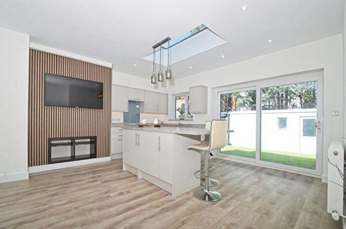 3 Bedroom End Of Terrace House For Sale In Morgan Street, Newport, NP19