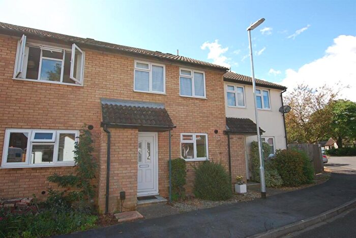 3 Bedroom House To Rent In Bayford Place, Cambridge, CB4