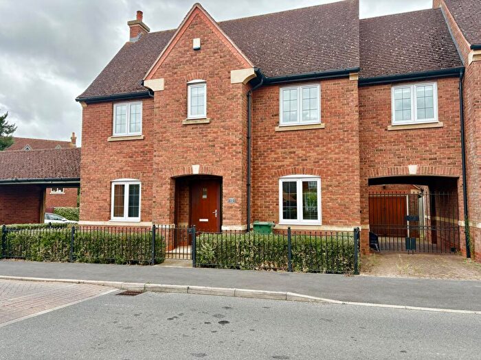 4 Bedroom Property For Sale In Allendale Road, Loughborough, LE11