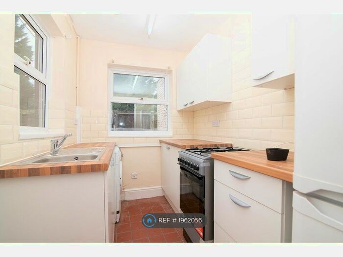 2 Bedroom Terraced House To Rent In Eva Road, Birmingham, B18