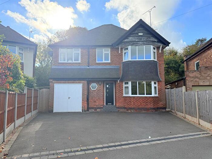 5 Bedroom Detached House For Sale In Covert Crescent, Radcliffe On Trent, NG12