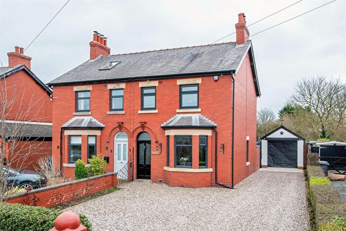 3 Bedroom Semi Detached House For Sale In Liverpool Old Road, Much Hoole, Preston, PR4