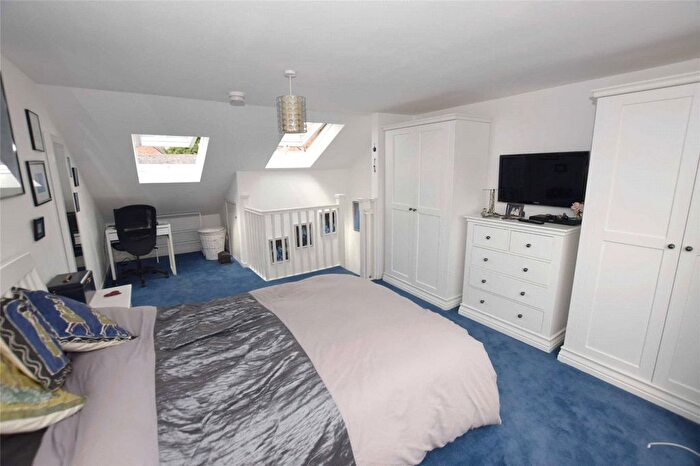 3 Bedroom Terraced House For Sale In Byrom Street, Altrincham, Greater Manchester, WA14