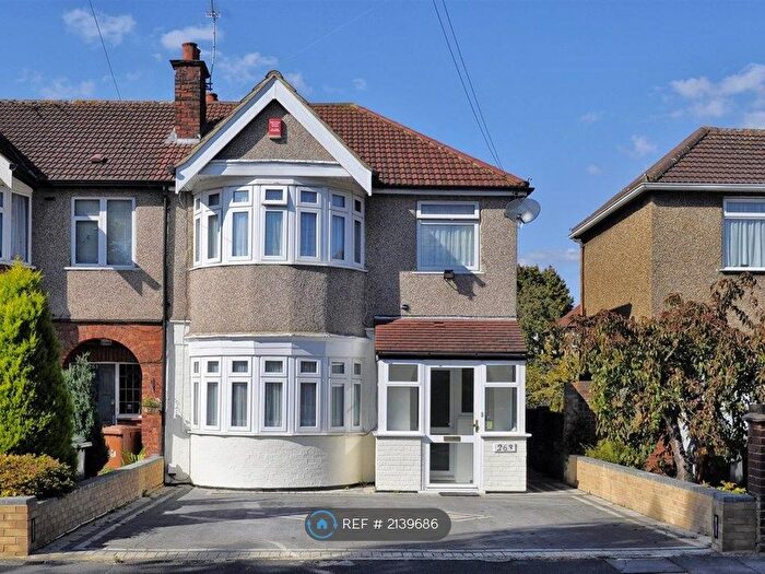 4 Bedroom Semi-Detached House To Rent In Torbay Road, Harrow, HA2
