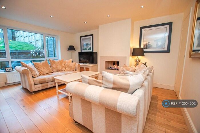 2 Bedroom Semi-Detached House To Rent In Crisp Road, Henley On Thames, RG9