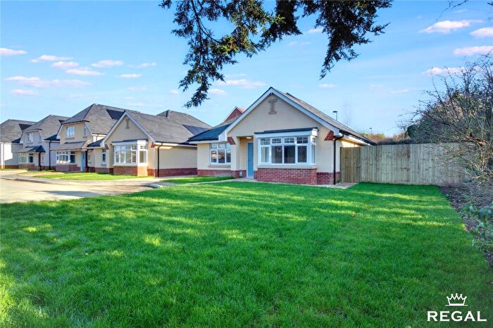 3 Bedroom Bungalow For Sale In Eleanor Gardens, Walworth Road, Picket Piece, SP11