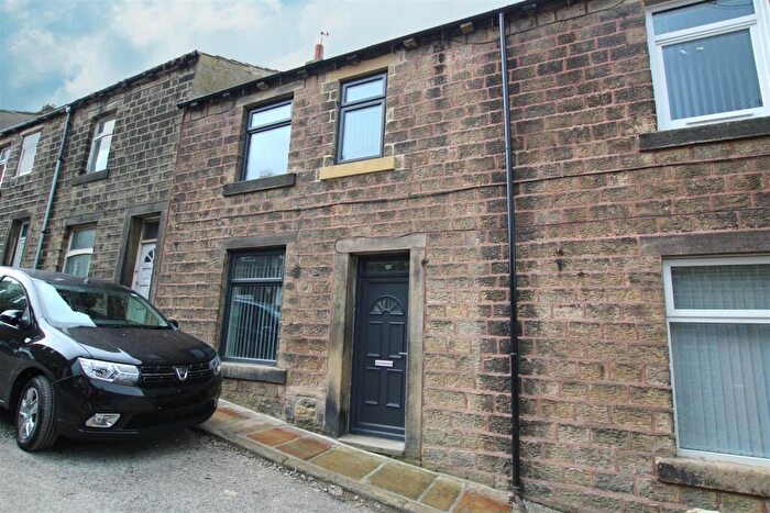 2 Bedroom Terraced House To Rent In Gibb Street, Cowling, BD22