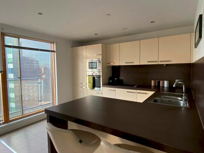 2 Bedroom Flat To Rent In Greenquarter, Manchester, M4