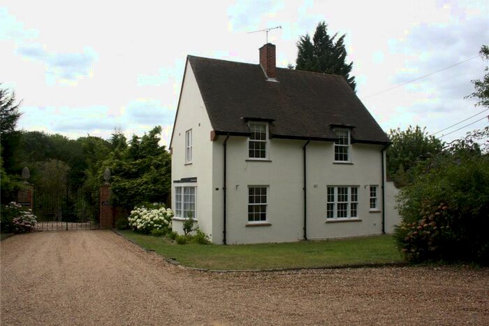 3 Bedroom Detached House To Rent In Benhams Lane, Fawley, Henley-on-Thames, Oxfordshire, RG9