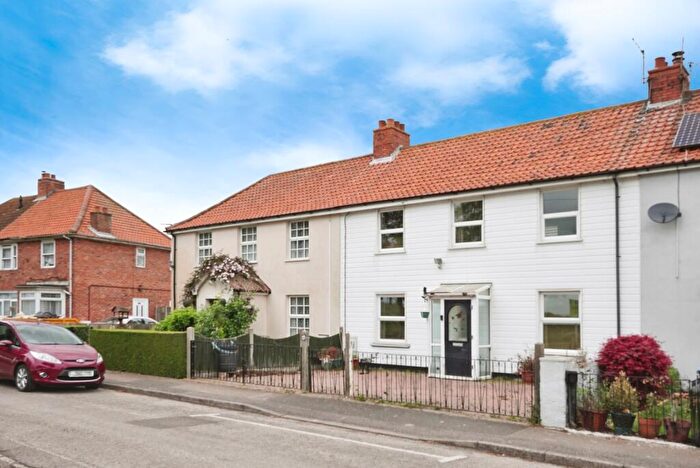 3 Bedroom Terraced House For Sale In Spinney Lane, Aylesham, Canterbury, Kent, CT3
