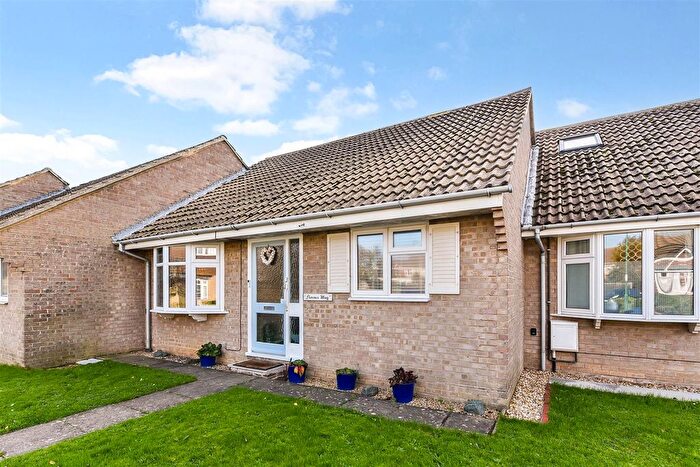 2 Bedroom Terraced Bungalow For Sale In Oxford Close, West Wittering, Chichester, PO20