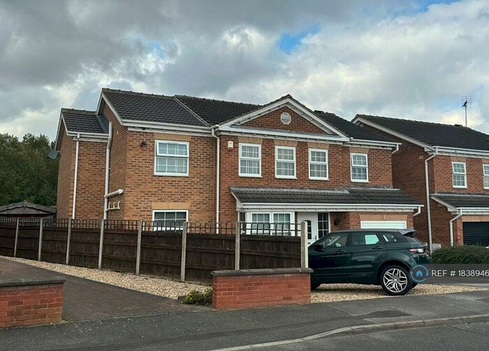 5 Bedroom Detached House To Rent In Beaumont Rise, Worksop, S80